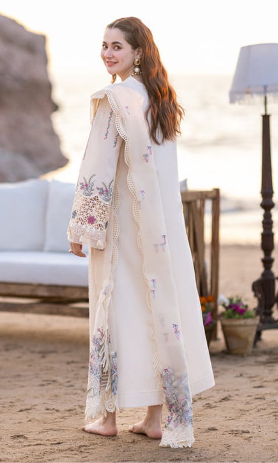PREMIUM LAWN 3PC EMBROIDERED DRESS EMBROIDERED DUPATTA D-5050