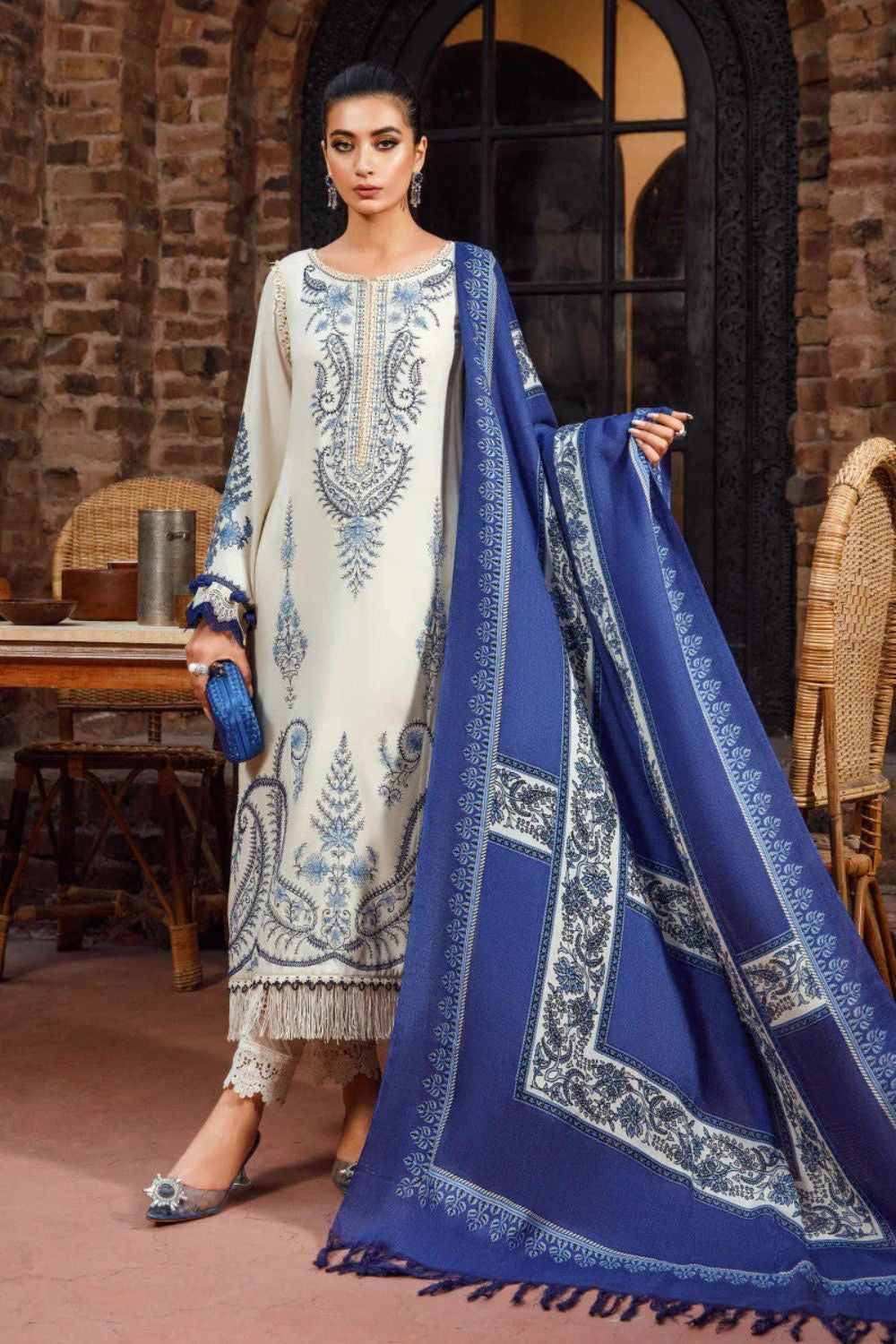 3PC EMBROIDERED ZE/0016