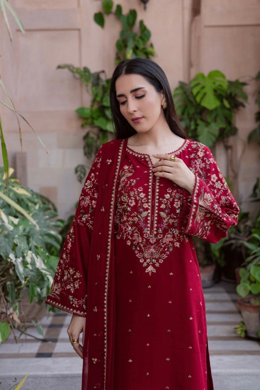 EC668 | UNSTITCHED | EMBROIDERED 3 PIECE