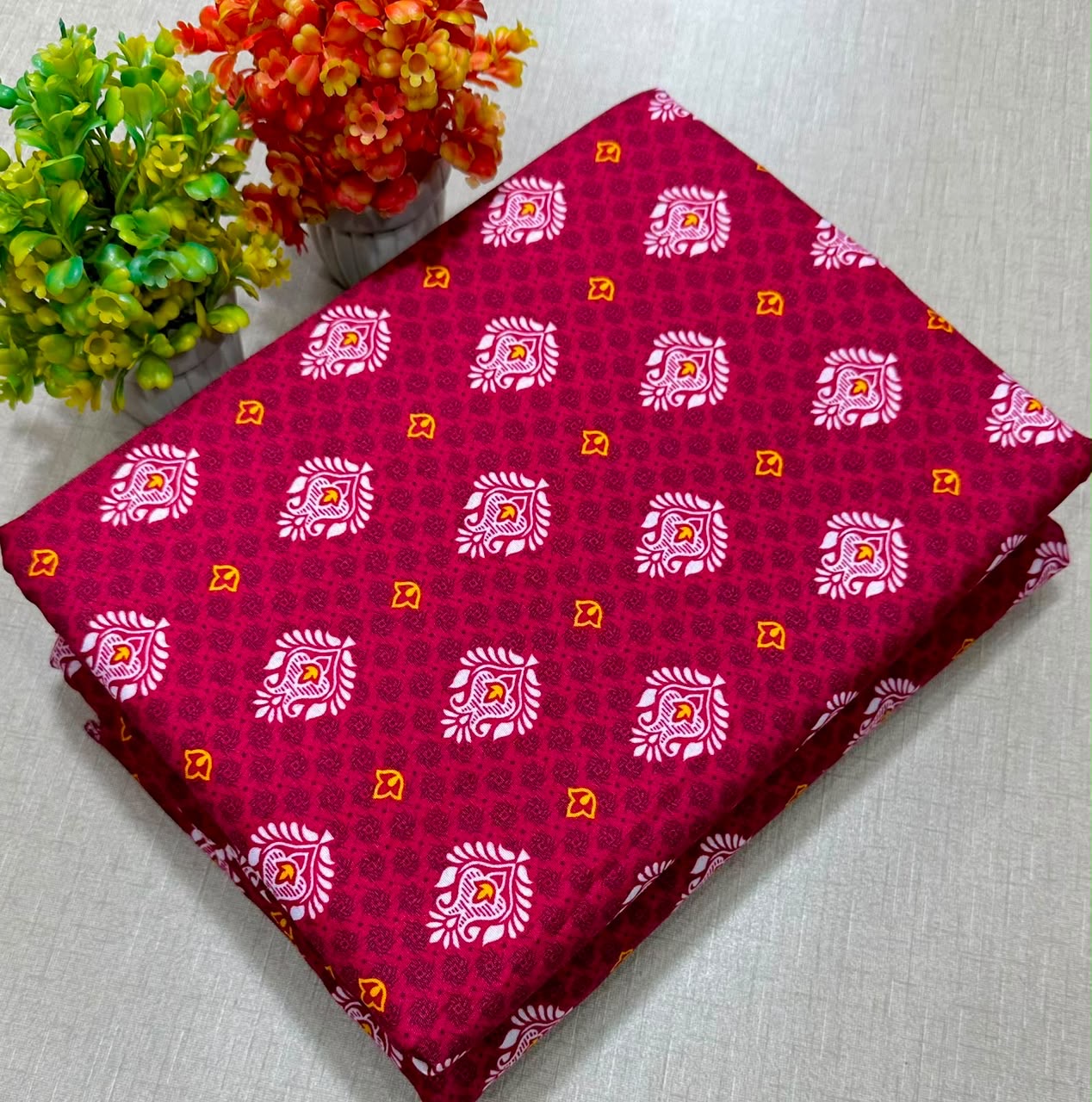 🌸 LAWN FLORAL PRINTS – 2 PCS UNSTITCHED COLLECTION 🌸