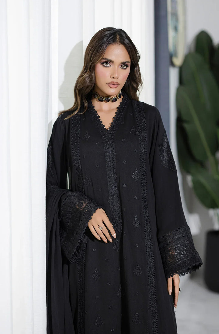 RUBY Black 100