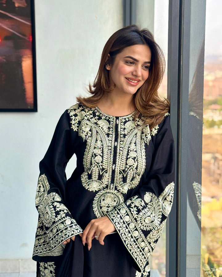 Aafreen Embroidered 3pc - Black