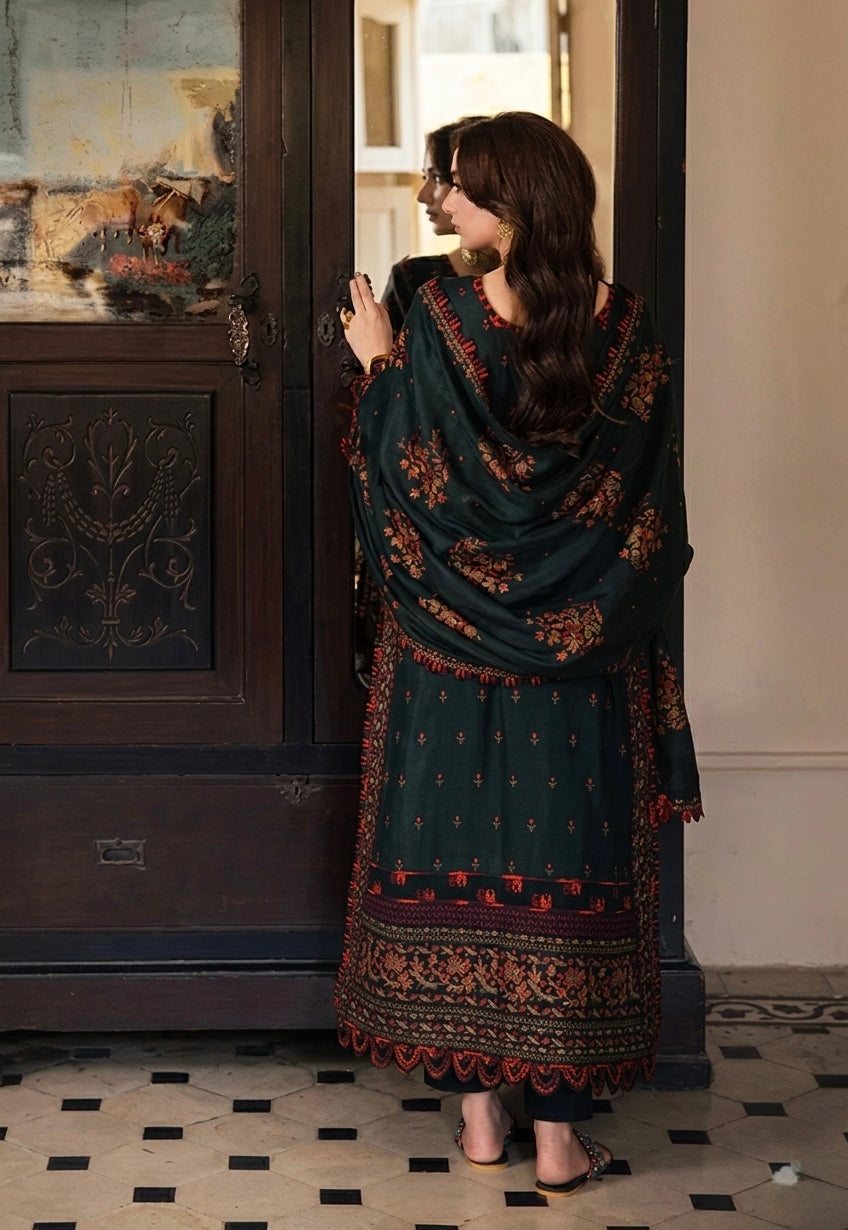 PC LAWN EMBROIDERED SHIRT WITH ORGANZA EMBROIDERED DUPATTA LC-7000