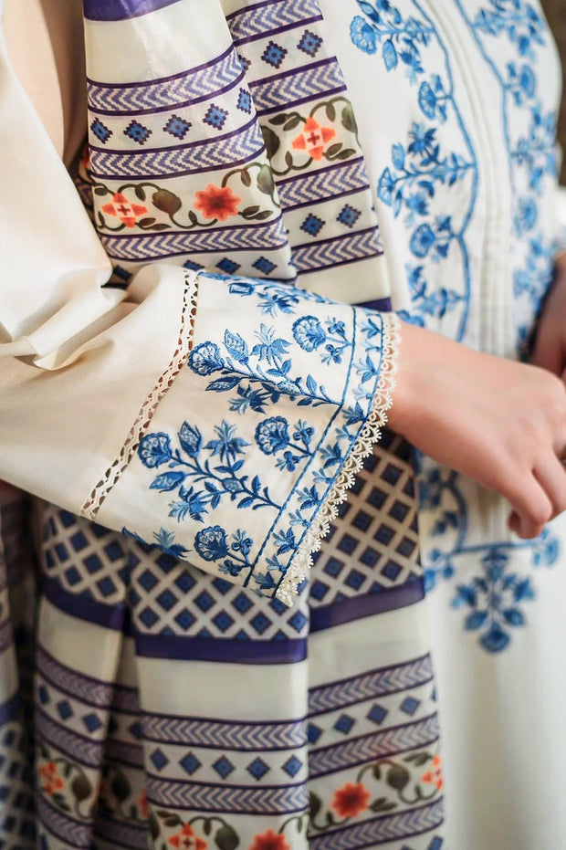 LAVIESH HEAVY 3PC EMBOIDERY