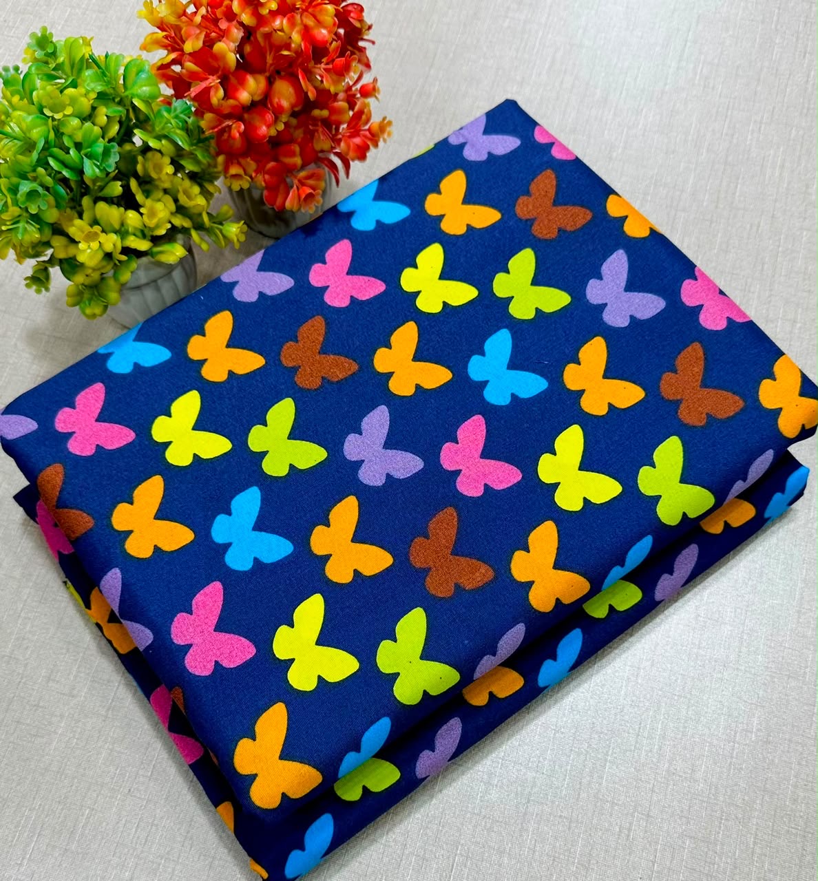 🌸 LAWN FLORAL PRINTS – 2 PCS UNSTITCHED COLLECTION 🌸