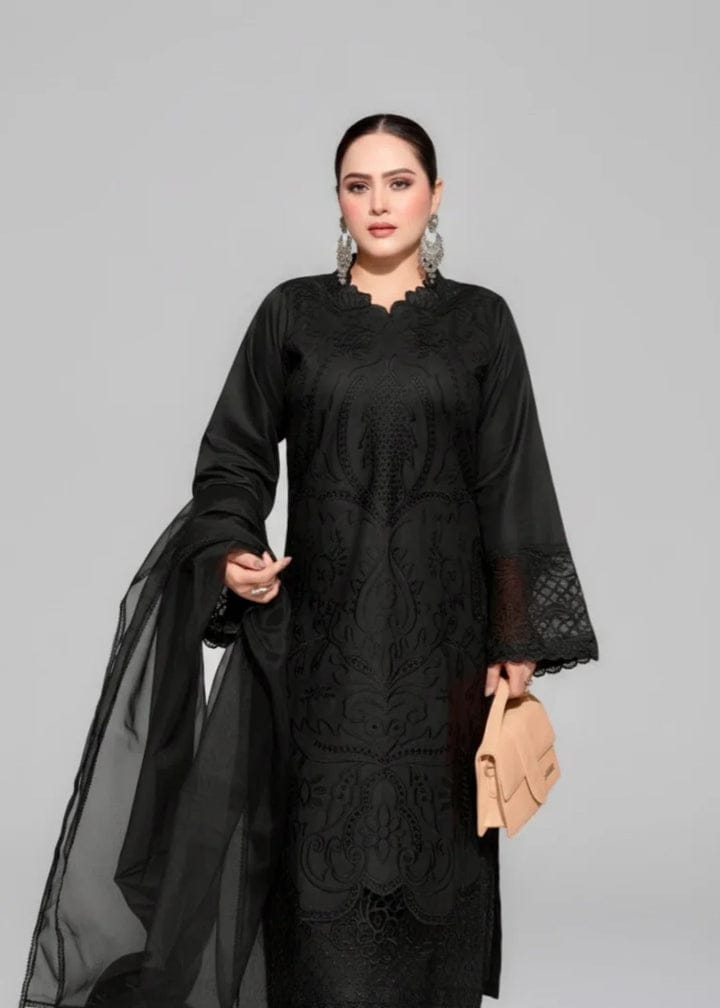 Lawn Embroidered Shirt Lawn Embroidered Sleeves Chiffon Embroidered Dupatta Lawn Dyed Back Lawn Embroidered Trouser Unstitched 3PC DressLC-7066