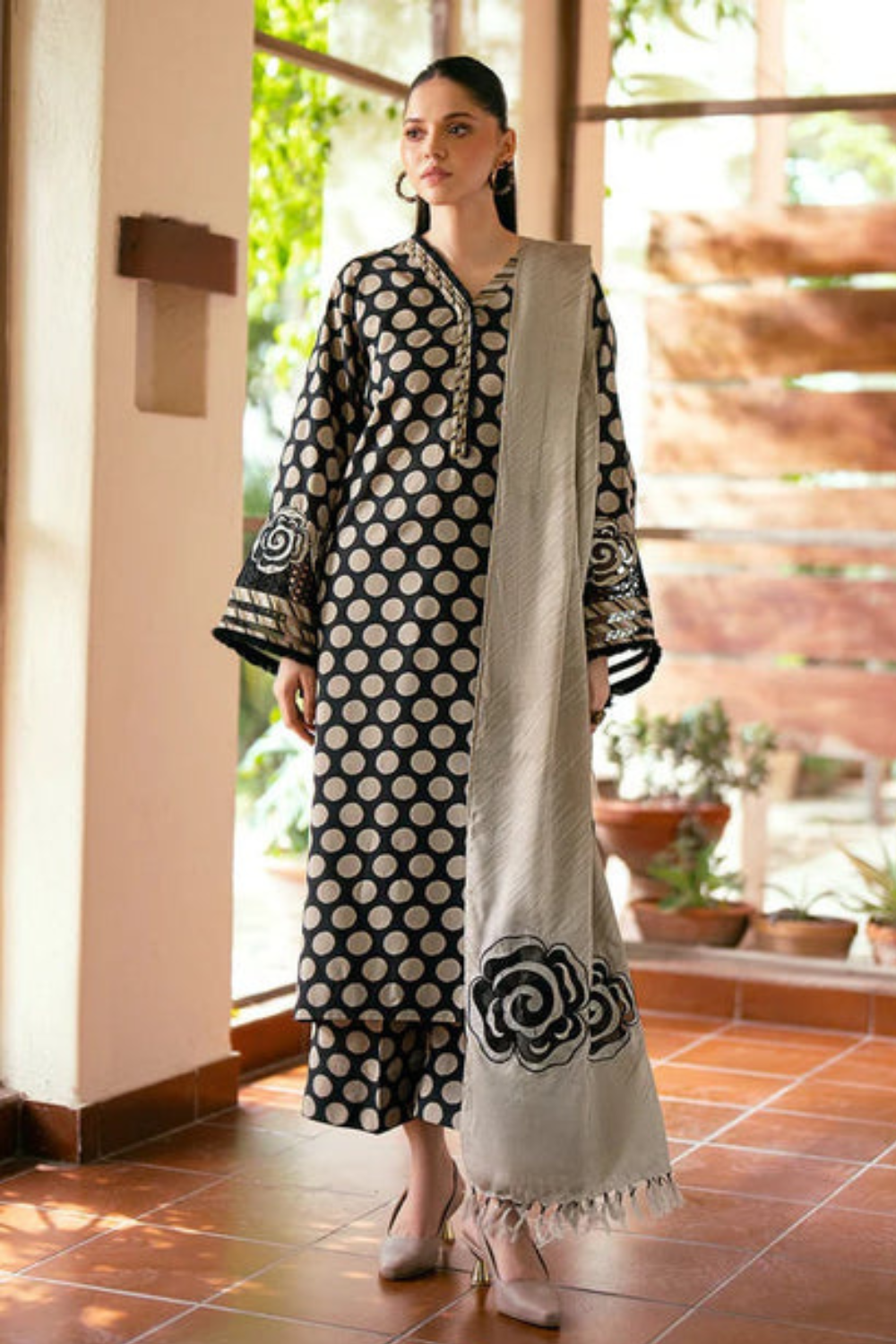 OPULENT LAWN EMBROIDERED 3PC SUIT - 428