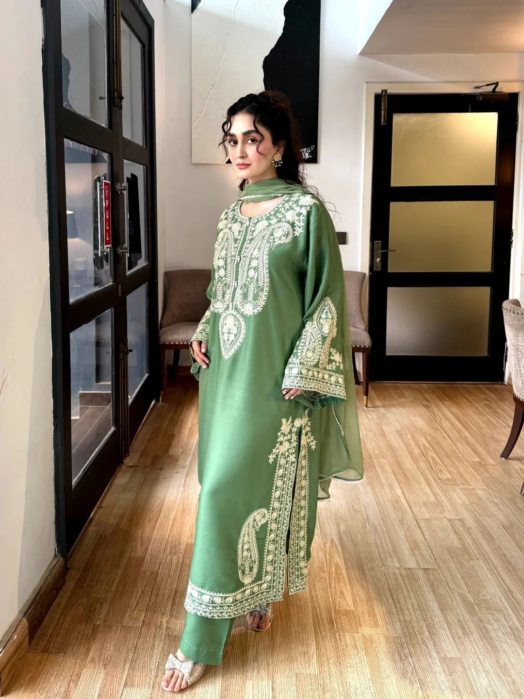 ROYAL EMBROIDERED LAWN 3PC COLLECTION - 404 - View 2