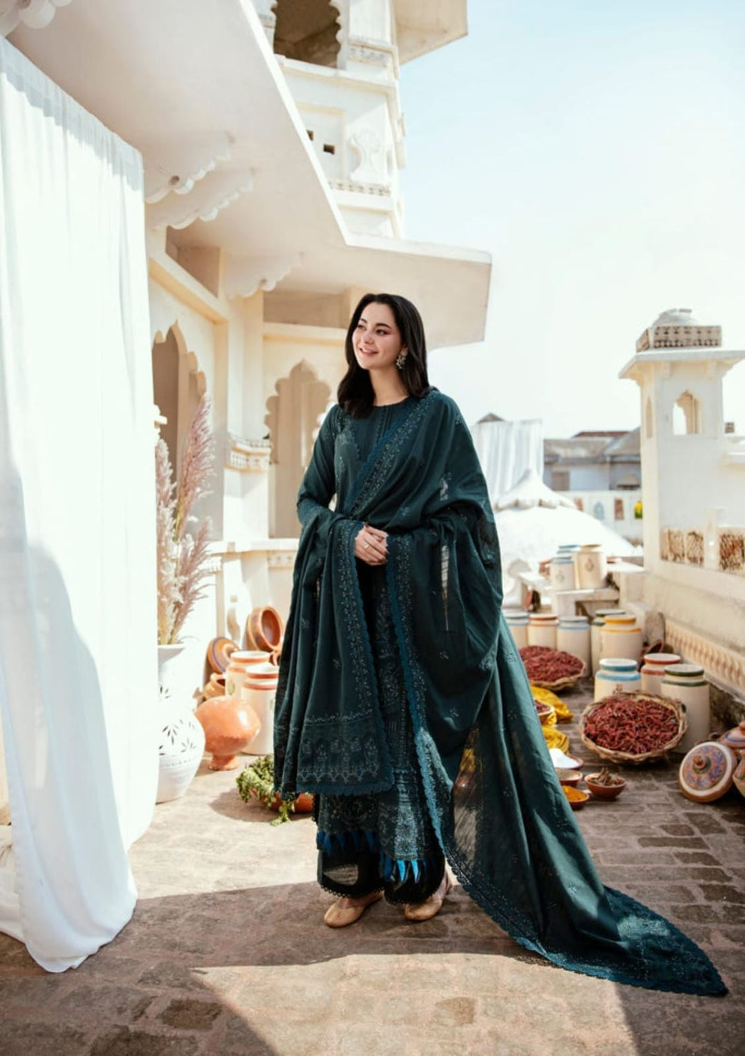 EXCLUSIVE 3PC EMBROIDERED LAWN ENSEMBLE - 455 - View 3