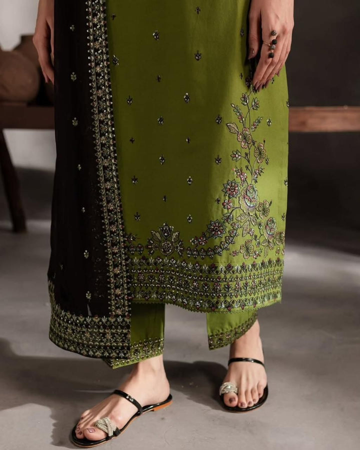 MAJESTIC EMBROIDERED 3PC LAWN SUIT - 457 - View 3